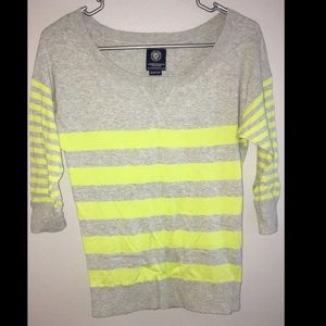 American eagle sweater